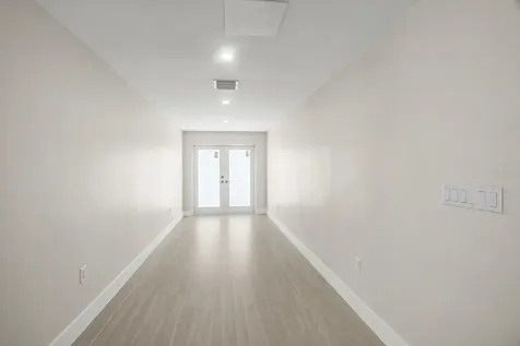 5496 NE 22nd Avenue Fort Lauderdale FL 33308
