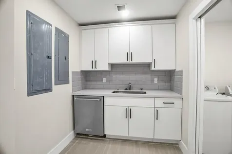 5496 NE 22nd Avenue Fort Lauderdale FL 33308