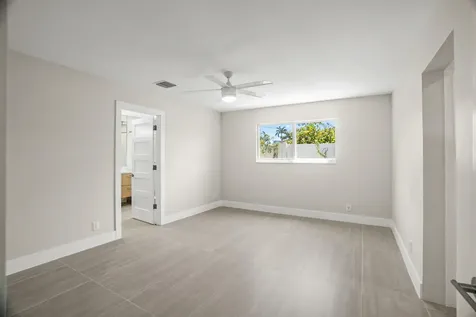 5496 NE 22nd Avenue Fort Lauderdale FL 33308