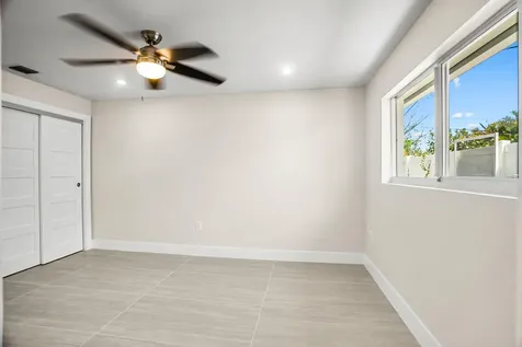 5496 NE 22nd Avenue Fort Lauderdale FL 33308