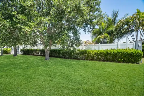 5496 NE 22nd Avenue Fort Lauderdale FL 33308