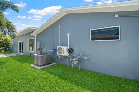 5496 NE 22nd Avenue Fort Lauderdale FL 33308