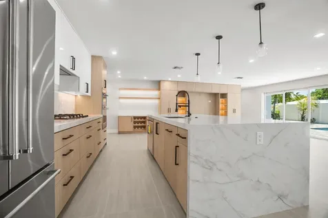 5496 NE 22nd Avenue Fort Lauderdale FL 33308