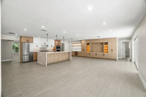 5496 NE 22nd Avenue Fort Lauderdale FL 33308