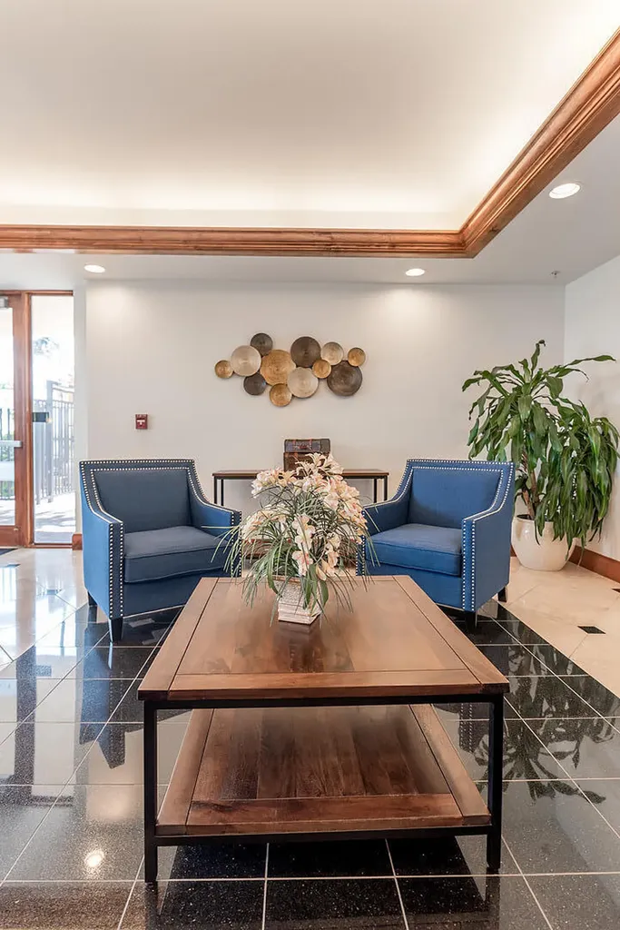 1801 N Flagler #704 Drive West Palm Beach FL 33407