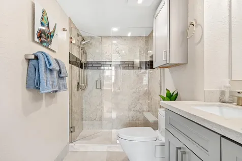 1801 N Flagler #704 Drive West Palm Beach FL 33407