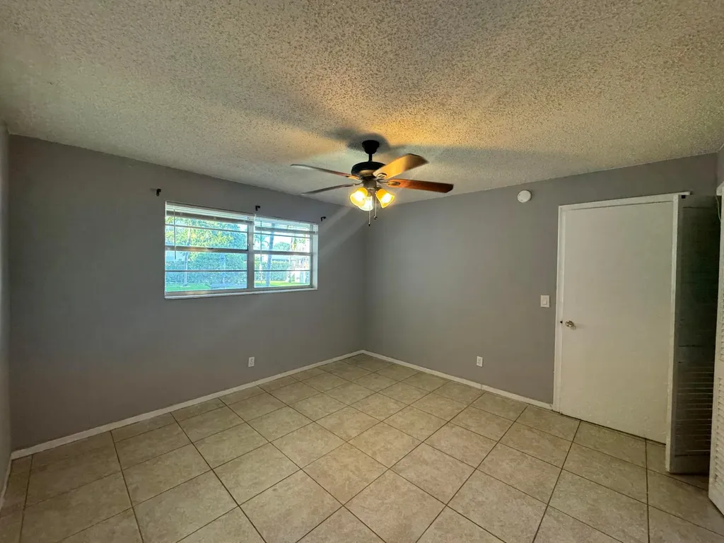 1710 Mckinley Street Hollywood FL 33020