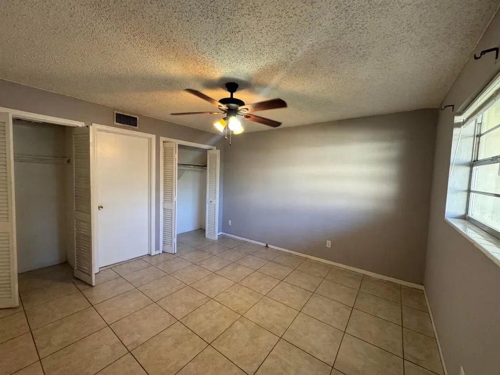 1710 Mckinley Street Hollywood FL 33020
