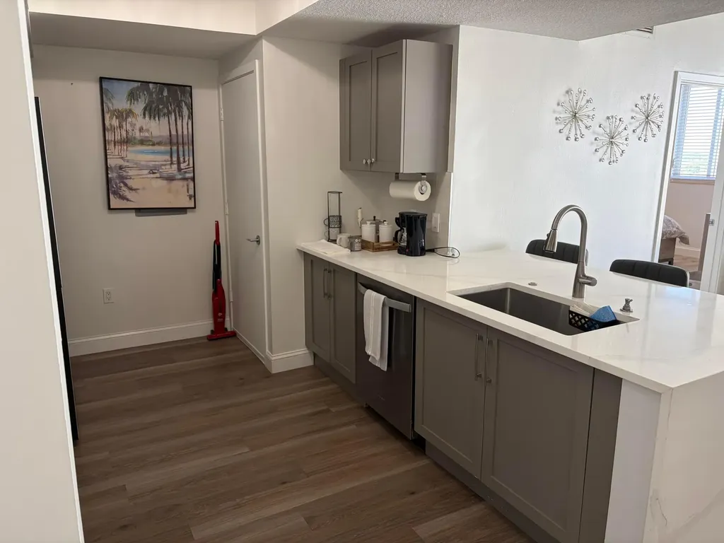 1551 N Flagler Drive West Palm Beach FL 33401