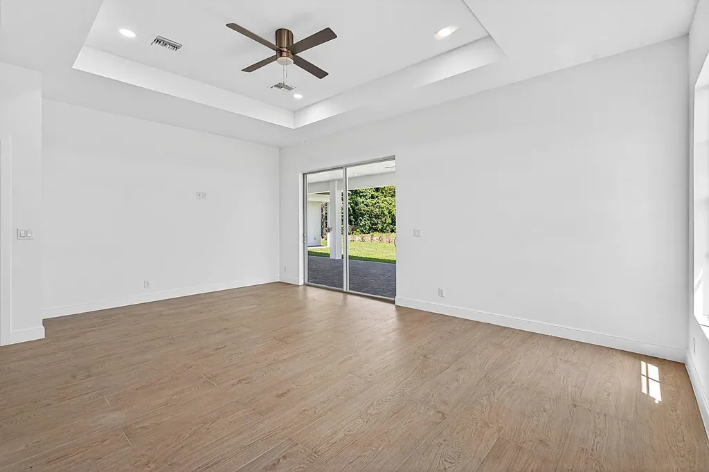 15090 Temple Boulevard The Acreage FL 33470
