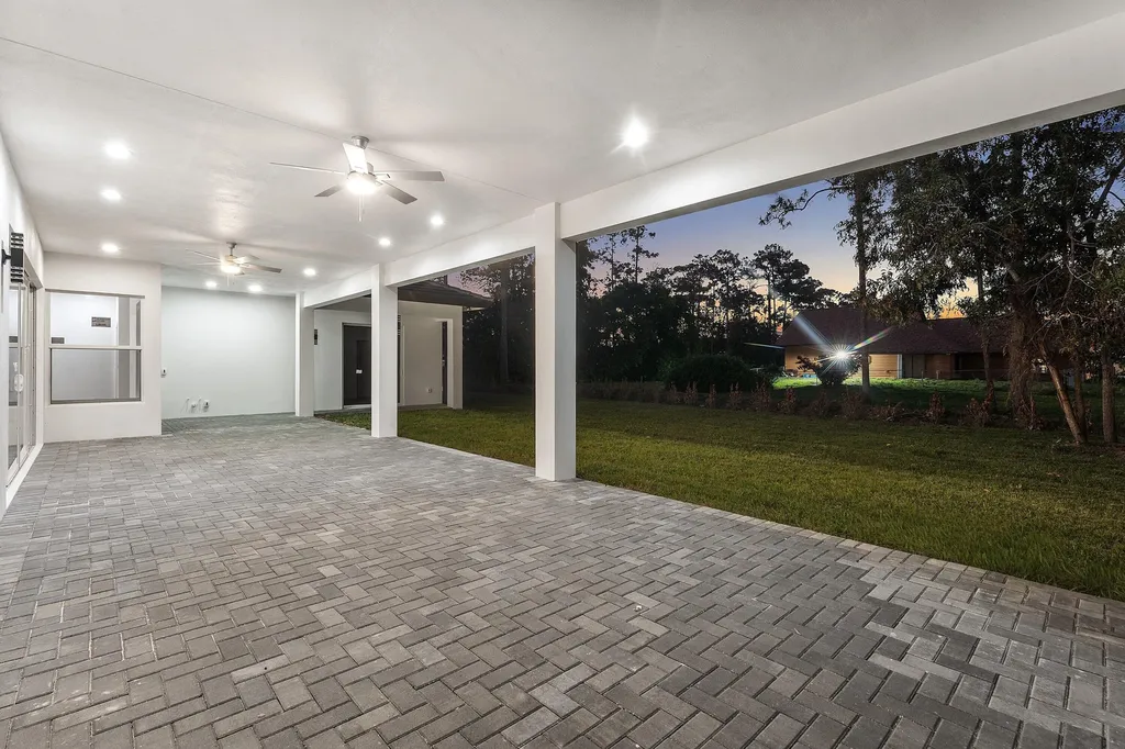15090 Temple Boulevard The Acreage FL 33470