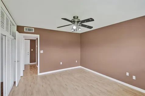 7580 SW 82nd Street Miami FL 33143