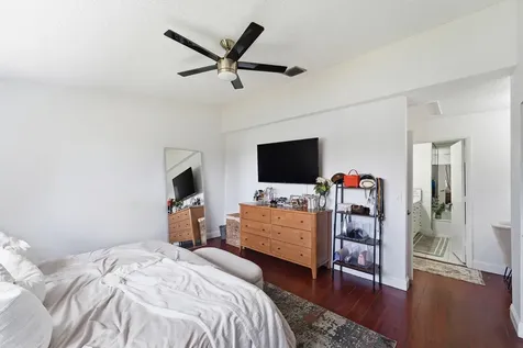 644 NE 195th Street Miami FL 33179
