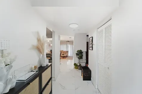644 NE 195th Street Miami FL 33179