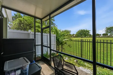 644 NE 195th Street Miami FL 33179