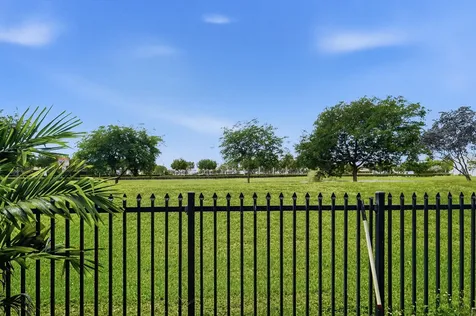 644 NE 195th Street Miami FL 33179
