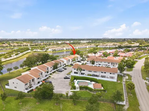 644 NE 195th Street Miami FL 33179