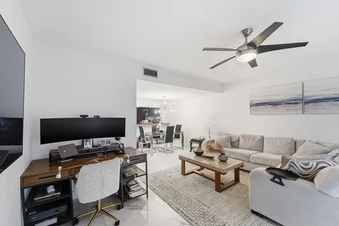 644 NE 195th Street Miami FL 33179