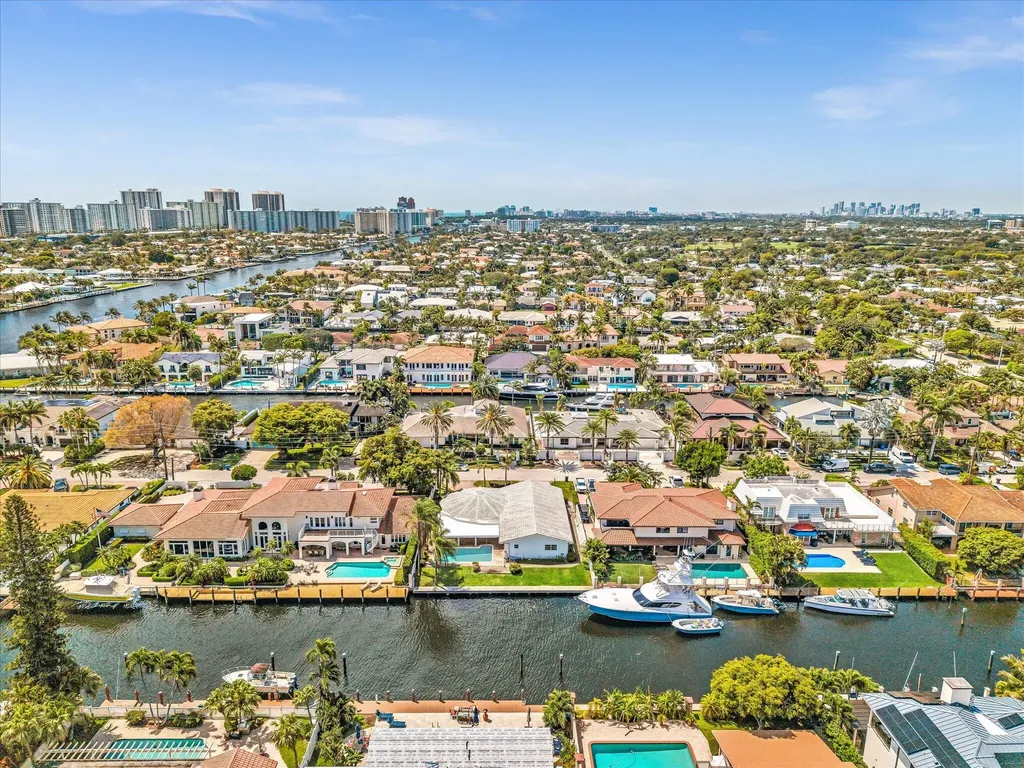 3051 NE 44th Street Fort Lauderdale FL 33308