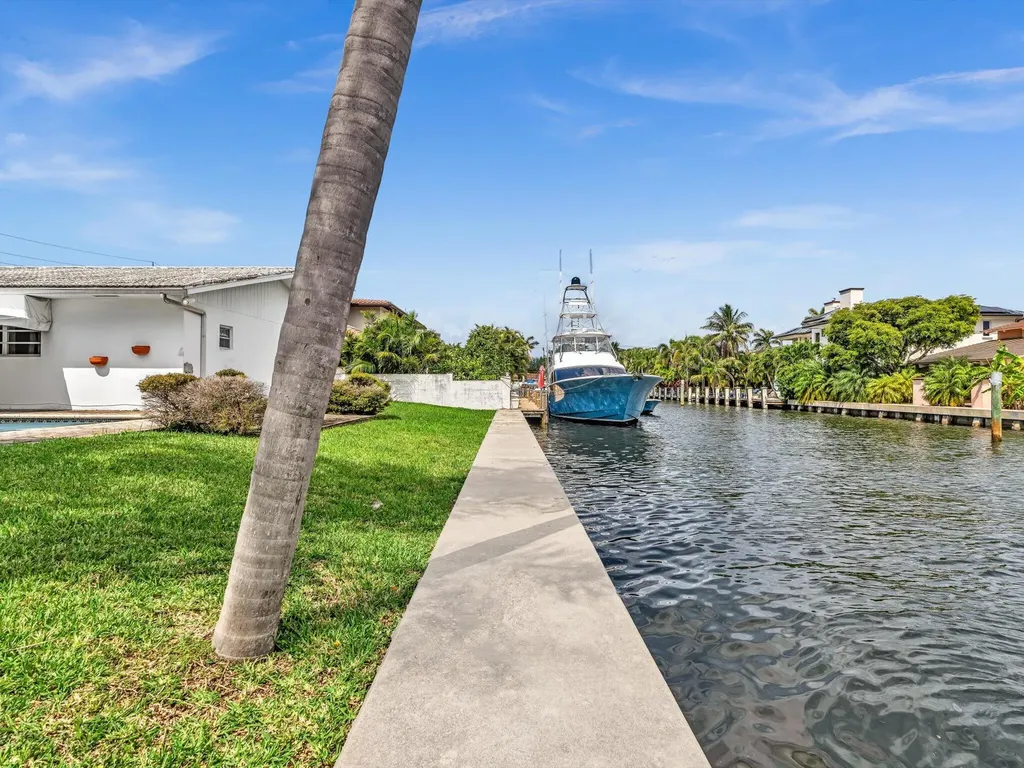 3051 NE 44th Street Fort Lauderdale FL 33308