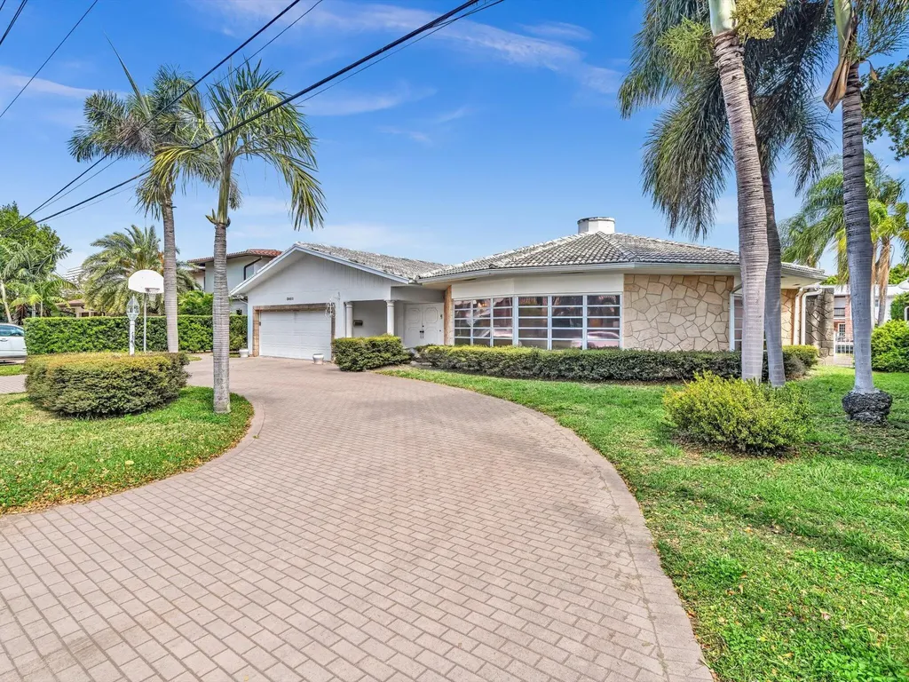 3051 NE 44th Street Fort Lauderdale FL 33308