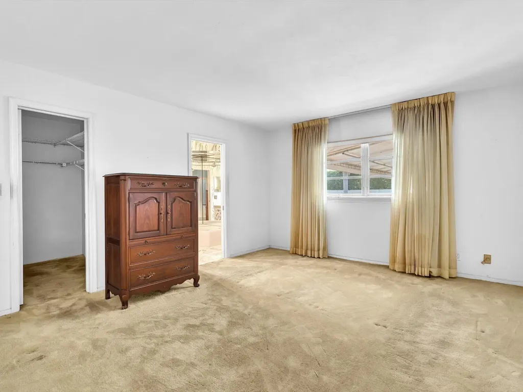 3051 NE 44th Street Fort Lauderdale FL 33308