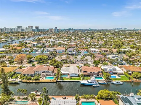 3051 NE 44th Street Fort Lauderdale FL 33308