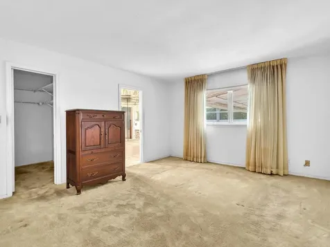 3051 NE 44th Street Fort Lauderdale FL 33308