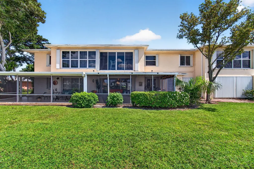 1835 NW 13th Street Delray Beach FL 33445