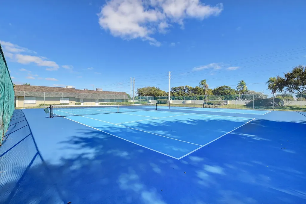 1835 NW 13th Street Delray Beach FL 33445