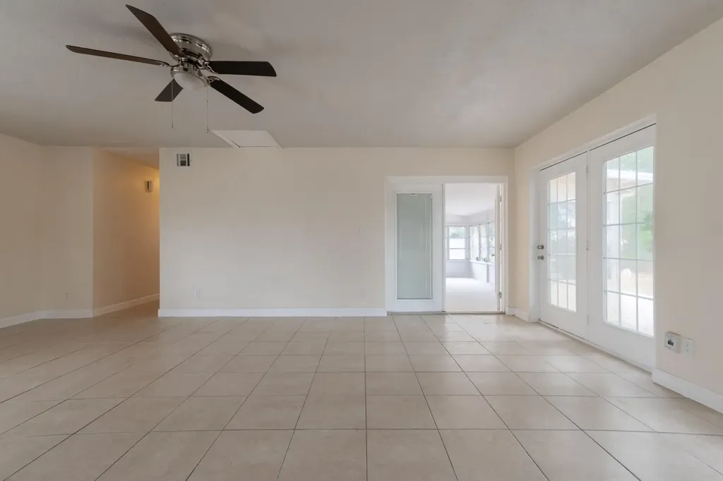 170 SE Serenata Court Port St Lucie FL 34983