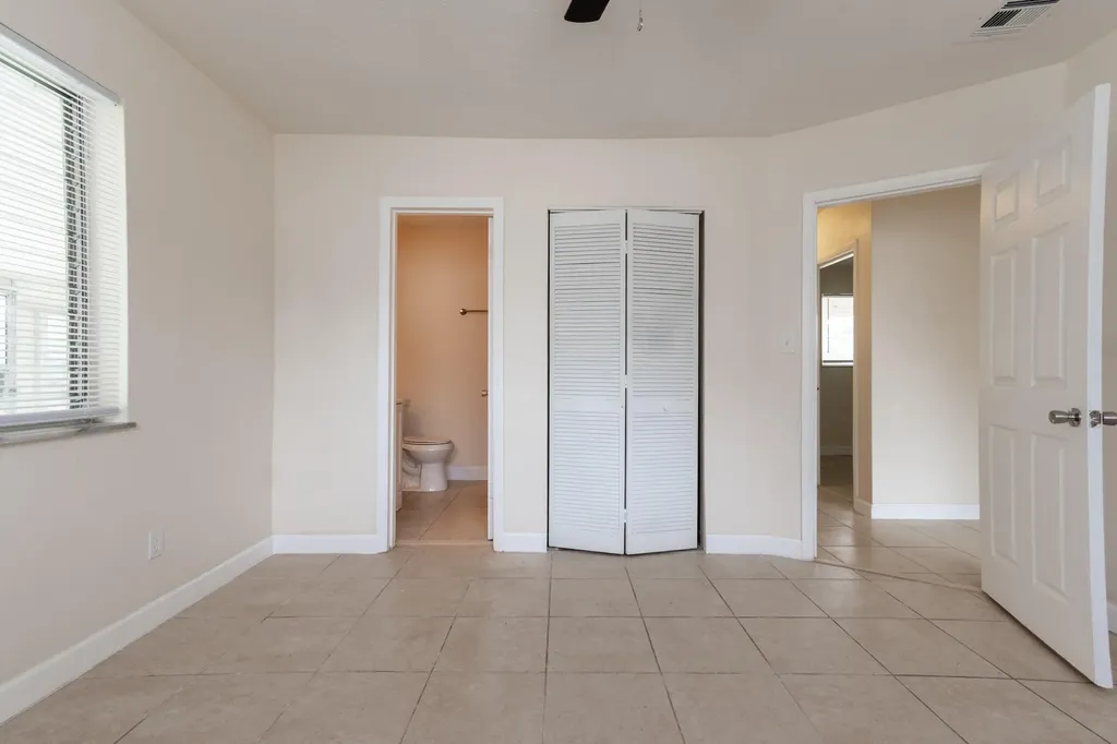 170 SE Serenata Court Port St Lucie FL 34983