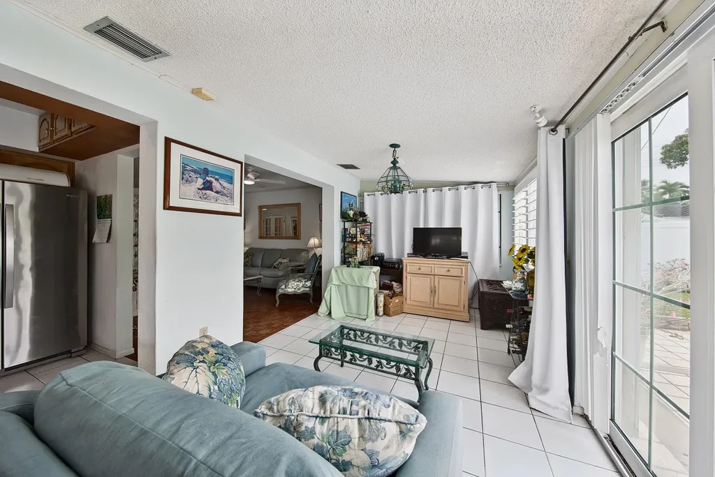 904 Citrus Isle Fort Lauderdale FL 33315
