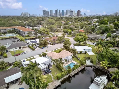 904 Citrus Isle Fort Lauderdale FL 33315