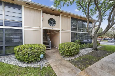 7648 Ashmont Circle Tamarac FL 33321