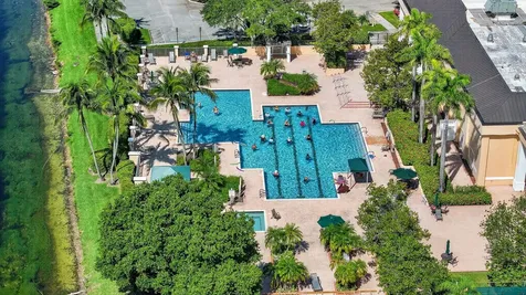 7648 Ashmont Circle Tamarac FL 33321