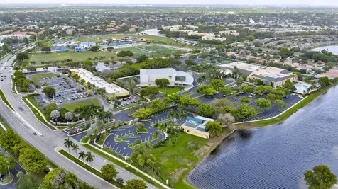 7648 Ashmont Circle Tamarac FL 33321