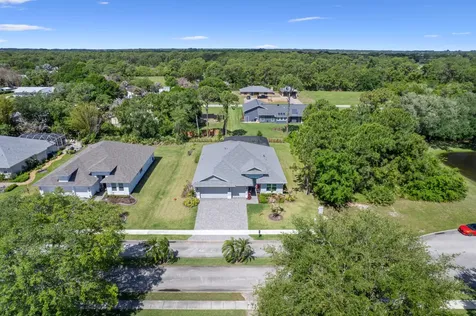 6805 49th Court Vero Beach FL 32967