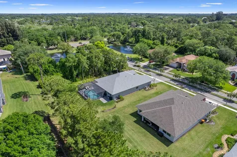 6805 49th Court Vero Beach FL 32967