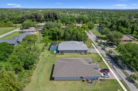6805 49th Court Vero Beach FL 32967