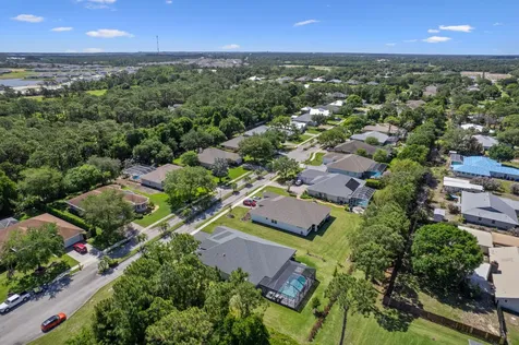 6805 49th Court Vero Beach FL 32967