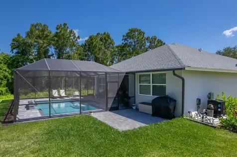 6805 49th Court Vero Beach FL 32967