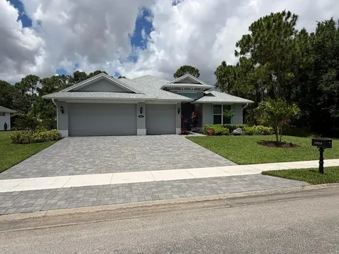 6805 49th Court Vero Beach FL 32967