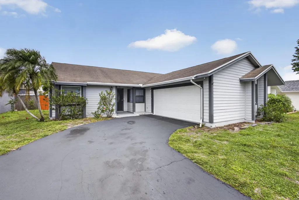 7771 Blackwood Lane Lake Worth FL 33467