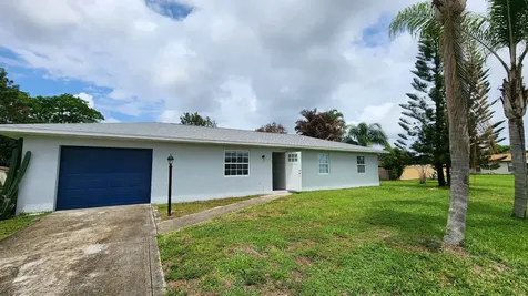 461 SW Buxton Avenue Port St Lucie FL 34983