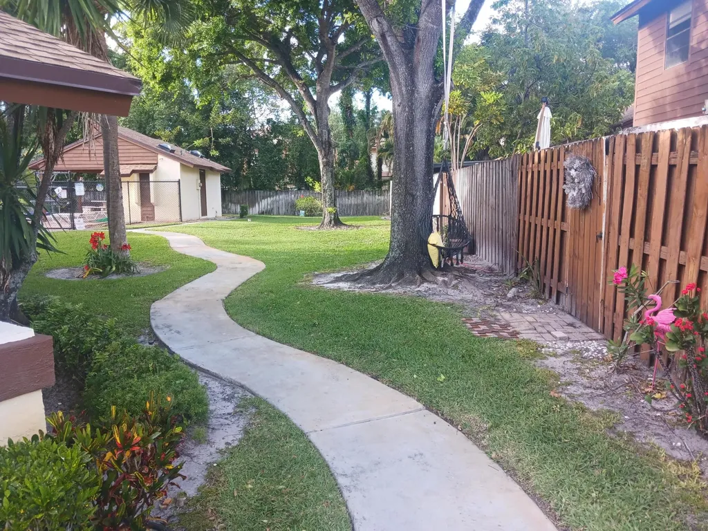 4403 SE Rende Lane Lake Worth FL 33461