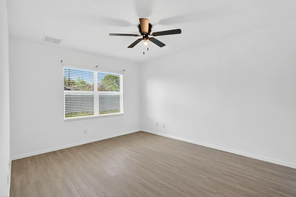 393 SW Tarra Avenue Port St Lucie FL 34953
