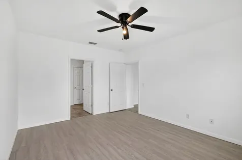 393 SW Tarra Avenue Port St Lucie FL 34953