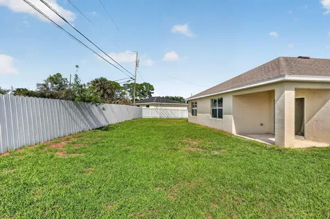 393 SW Tarra Avenue Port St Lucie FL 34953