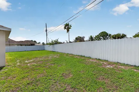393 SW Tarra Avenue Port St Lucie FL 34953